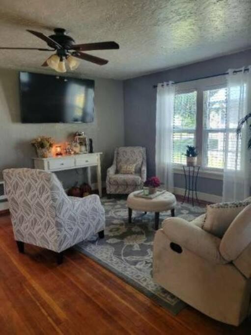 Rupert Mi Casa, Tu Casaヴィラ エクステリア 写真